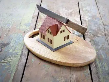 Losing Your Vacation Home After Divorce