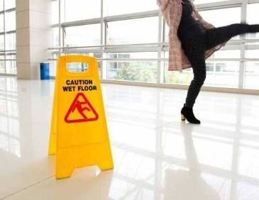 3 Common Mistakes After a Slip and Fall
